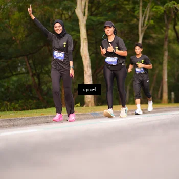 Runner Photo 5374365