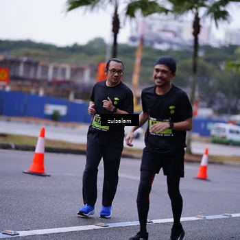 Runner Photo 5374415