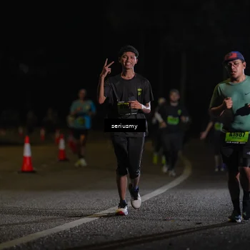 Runner Photo 5374498