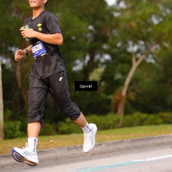 Runner Photo 5374518