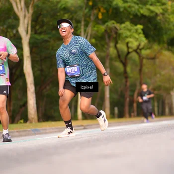 Runner Photo 5374849