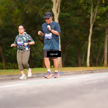 Runner Photo 5375373