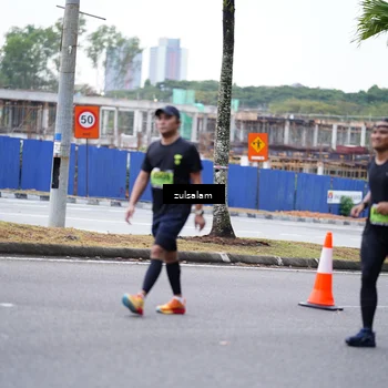 Runner Photo 5375415