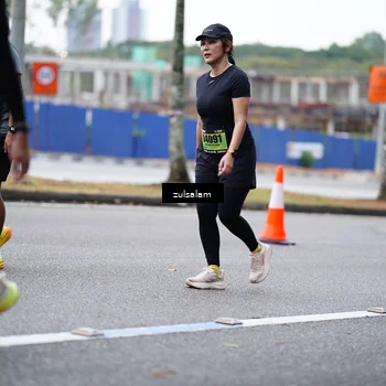 Runner Photo 5375459