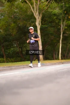 Runner Photo 5375476