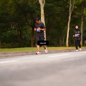 Runner Photo 5375655