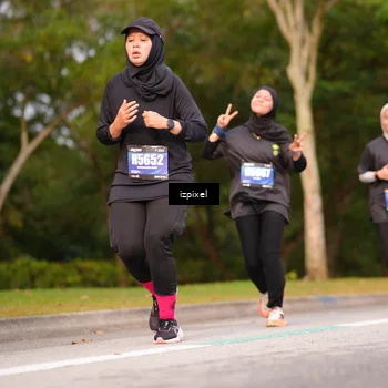 Runner Photo 5375689
