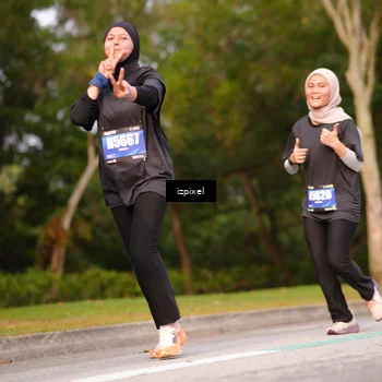 Runner Photo 5375800