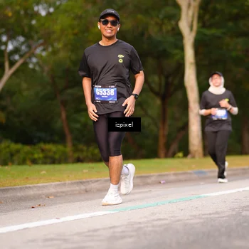 Runner Photo 5375899