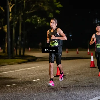 Runner Photo 5376321