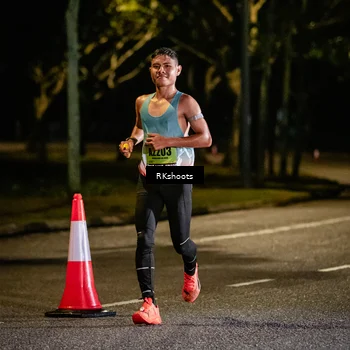 Runner Photo 5376474