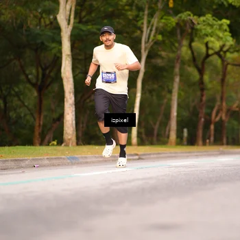 Runner Photo 5376565