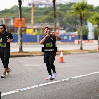 Runner Photo 5377049