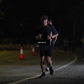 Runner Photo 5377100