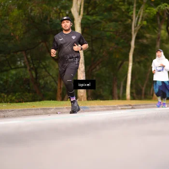 Runner Photo 5377120