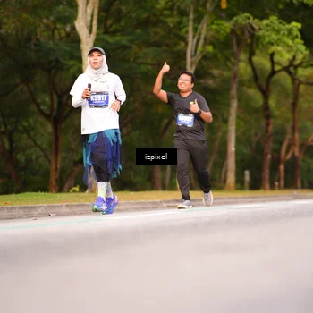 Runner Photo 5377348
