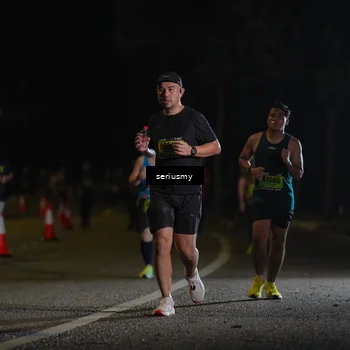 Runner Photo 5377448