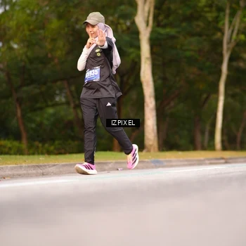 Runner Photo 5377747