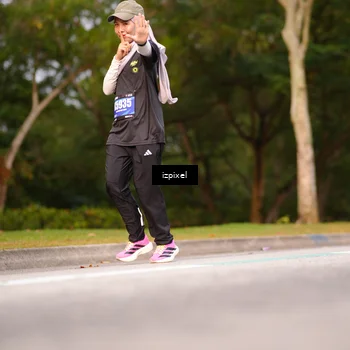 Runner Photo 5377886