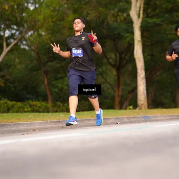 Runner Photo 5378009