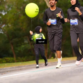 Runner Photo 5378478