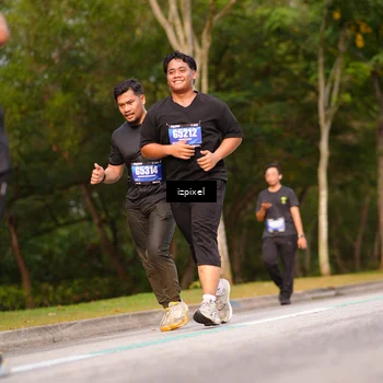 Runner Photo 5378547
