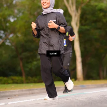 Runner Photo 5378774