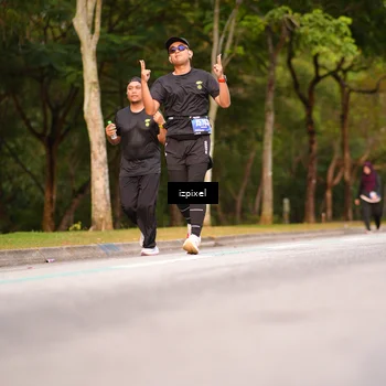 Runner Photo 5378840
