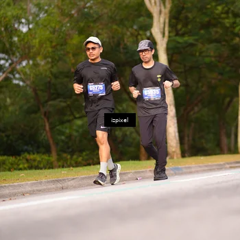 Runner Photo 5379019