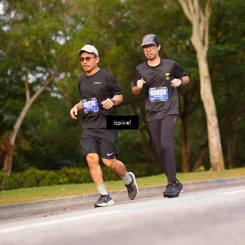 Runner Photo 5379037