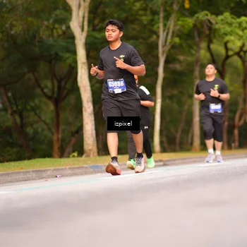 Runner Photo 5379591