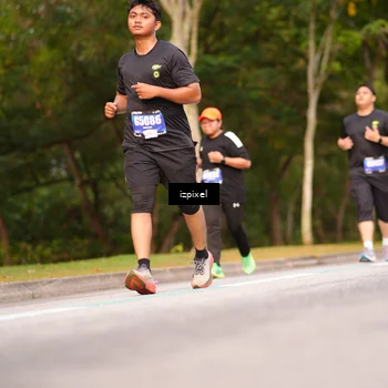 Runner Photo 5379649
