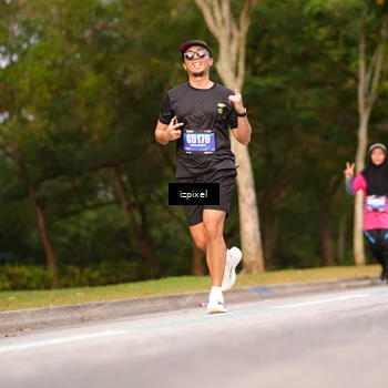 Runner Photo 5379812