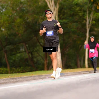Runner Photo 5379875