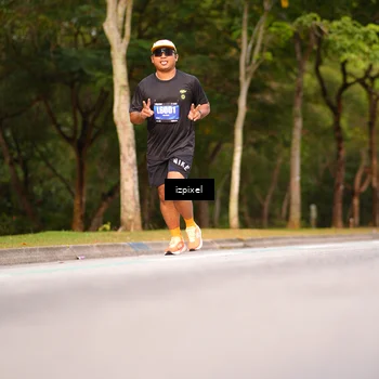 Runner Photo 5381144
