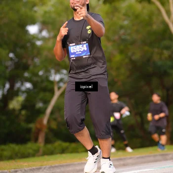 Runner Photo 5384087
