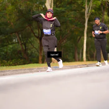 Runner Photo 5384472