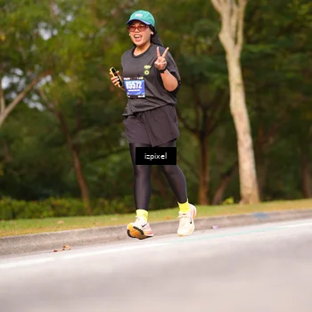 Runner Photo 5386000