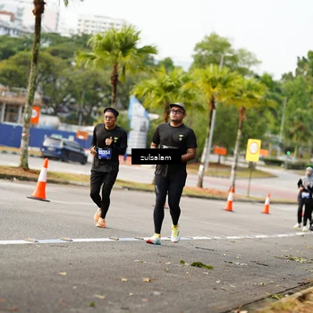 Runner Photo 5387115