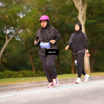 Runner Photo 5387863