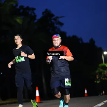 Runner Photo 5390044