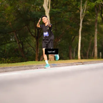 Runner Photo 5390049