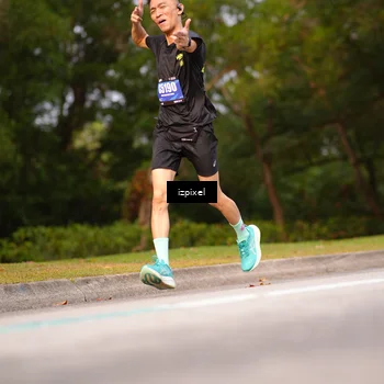 Runner Photo 5390170