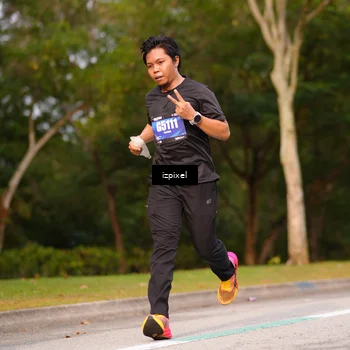 Runner Photo 5390415
