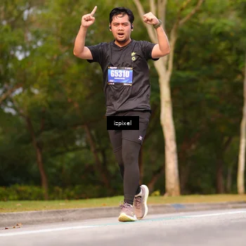 Runner Photo 5390658