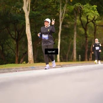 Runner Photo 5392086