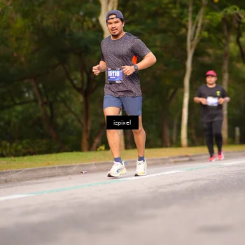 Runner Photo 5392745