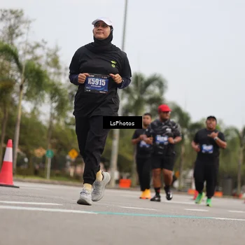 Runner Photo 5394675