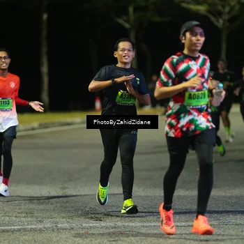 Runner Photo 5396000