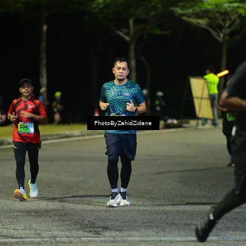 Runner Photo 5396665